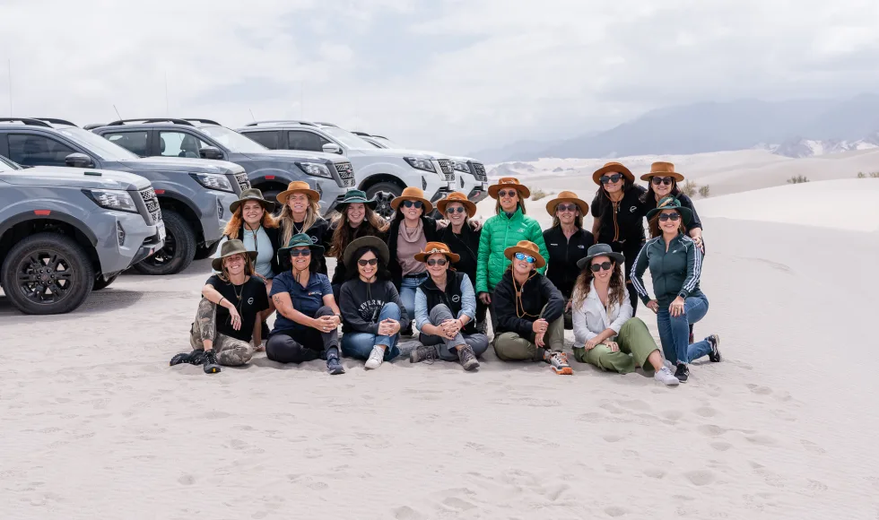Doce mujeres periodistas de Sudamérica recorrimos más de mil kilómetros off- road, al volante de la Nissan Frontier. Te compartimos la experiencia.