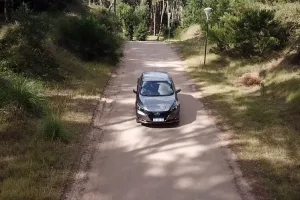 Al volante del Nissan Leaf