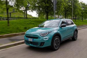 Lanzamiento: Fiat 600 Hybrid