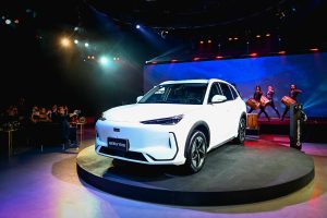 Lanzamiento: Geely EX5