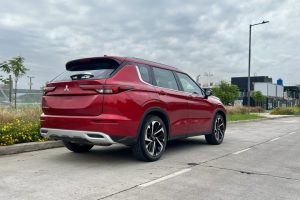 Al volante de la Mitsubishi Outlander
