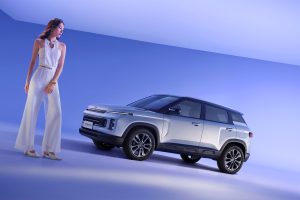 Lanzamiento: Geely ICON