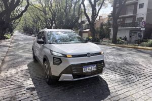 Al Volante: Nissan Kait